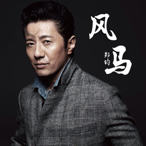 我脱了老师内裤摸她爆尿了
