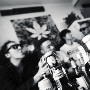 女人被舔荫蒂囗交视频
