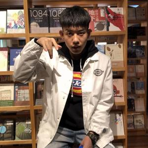 俄罗斯色情巜肉体
