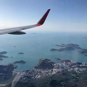 六年级女生蹭桌角图片大全
